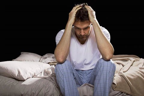 Schwitzen in der Nacht - Wenn Nachtschweiß den Schlaf raubt | Ursachen und Maßnahmen bei nächtlichem Schwitzen - Soummé GmbH